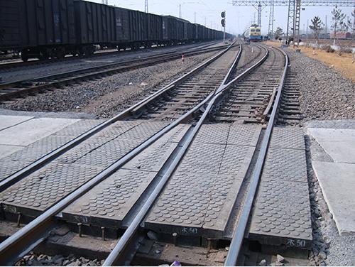 铁路橡胶道口板-沈阳铁思源铁路器材有限公司